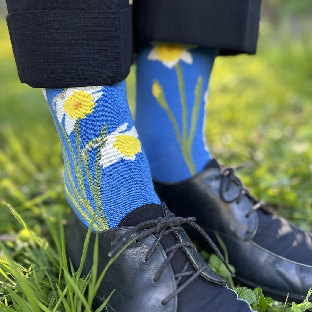 Made in USA blue cotton women's floral socks with white and yellow daffodils