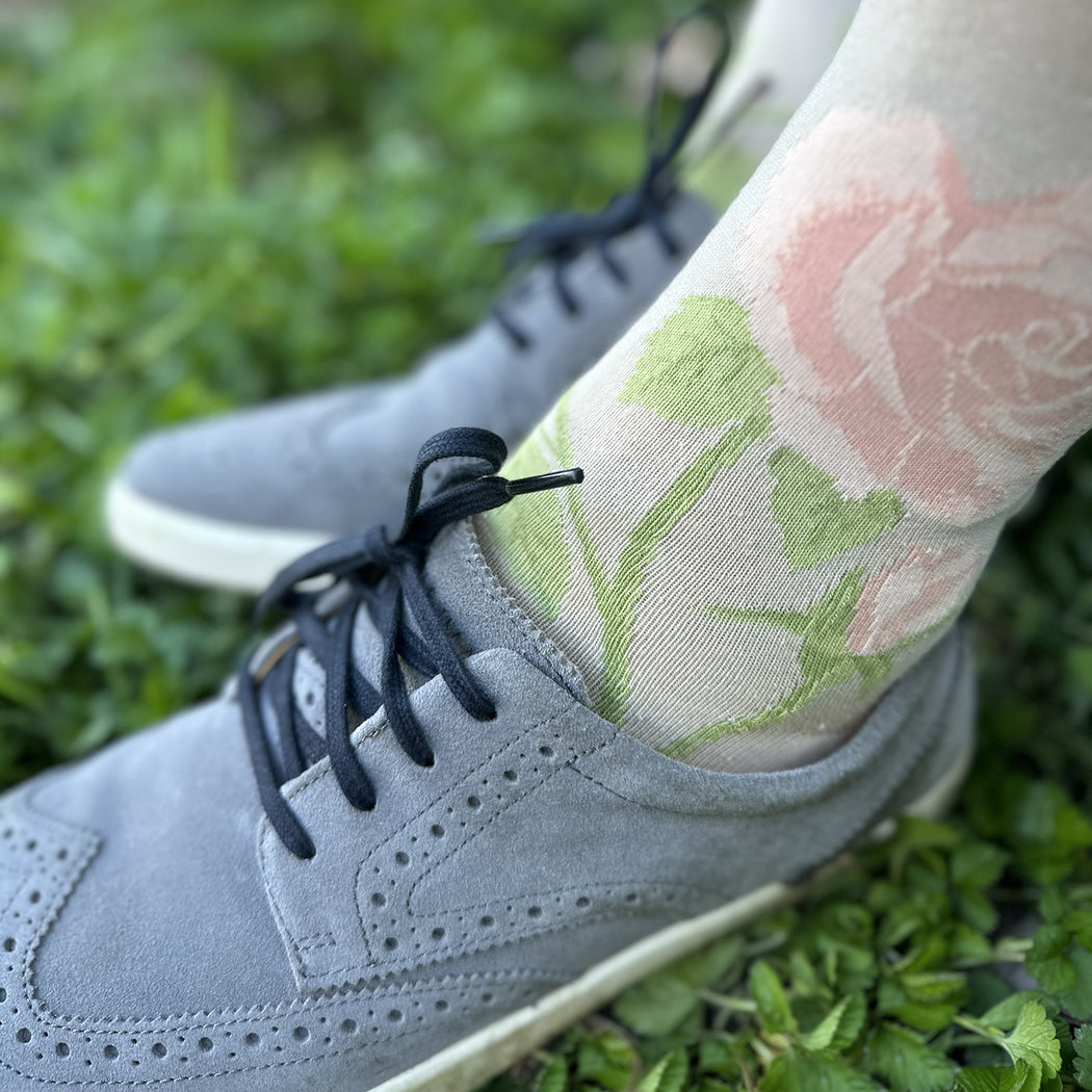 Men's tan/beige floral cotton socks with pale peach roses by THIS NIGHT