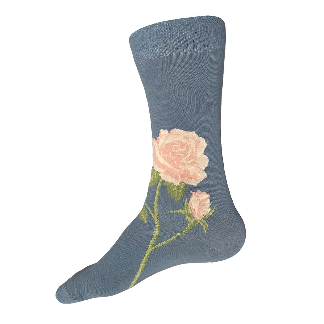 Made in USA men's floral cotton socks with peach roses on light blue